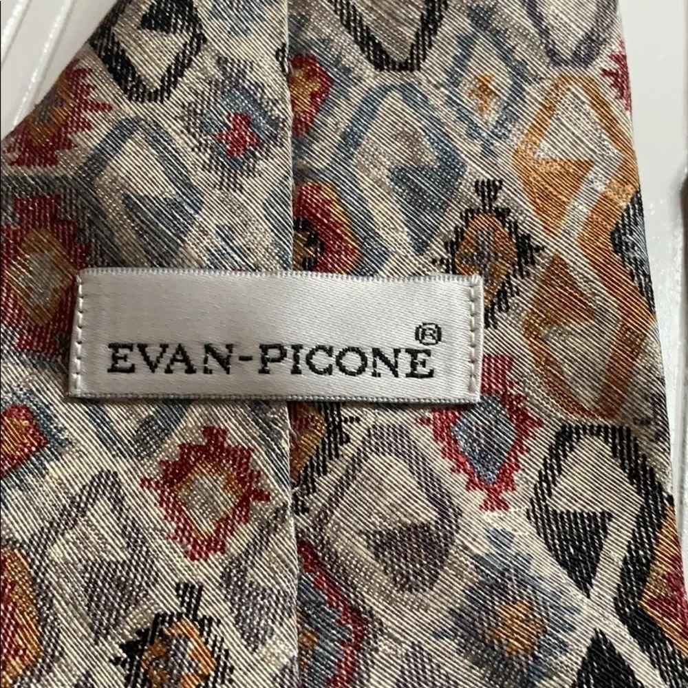 Evan Picone Gray Red Gold 100% Silk Tie